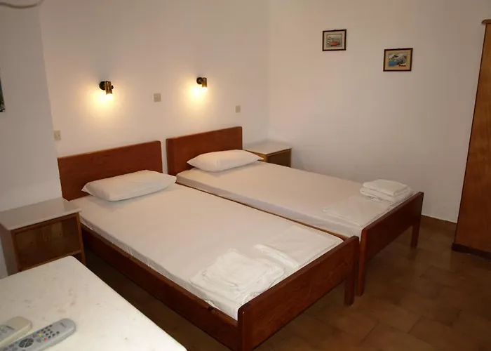 Rubini Parikia (Paros)